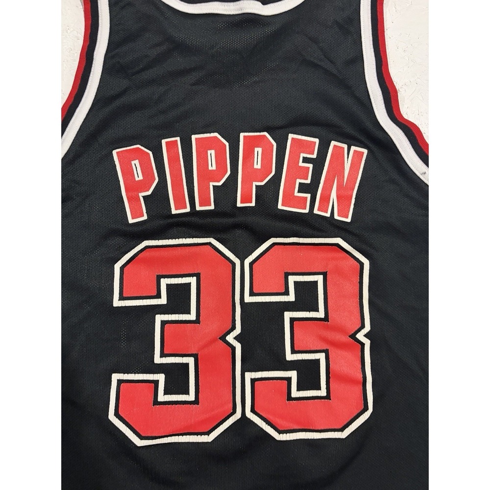Vintage Champion Chicago Bulls Scottie Pippen Basketball Jersey Size‎ 44 NBA - Picture 11 of 11
